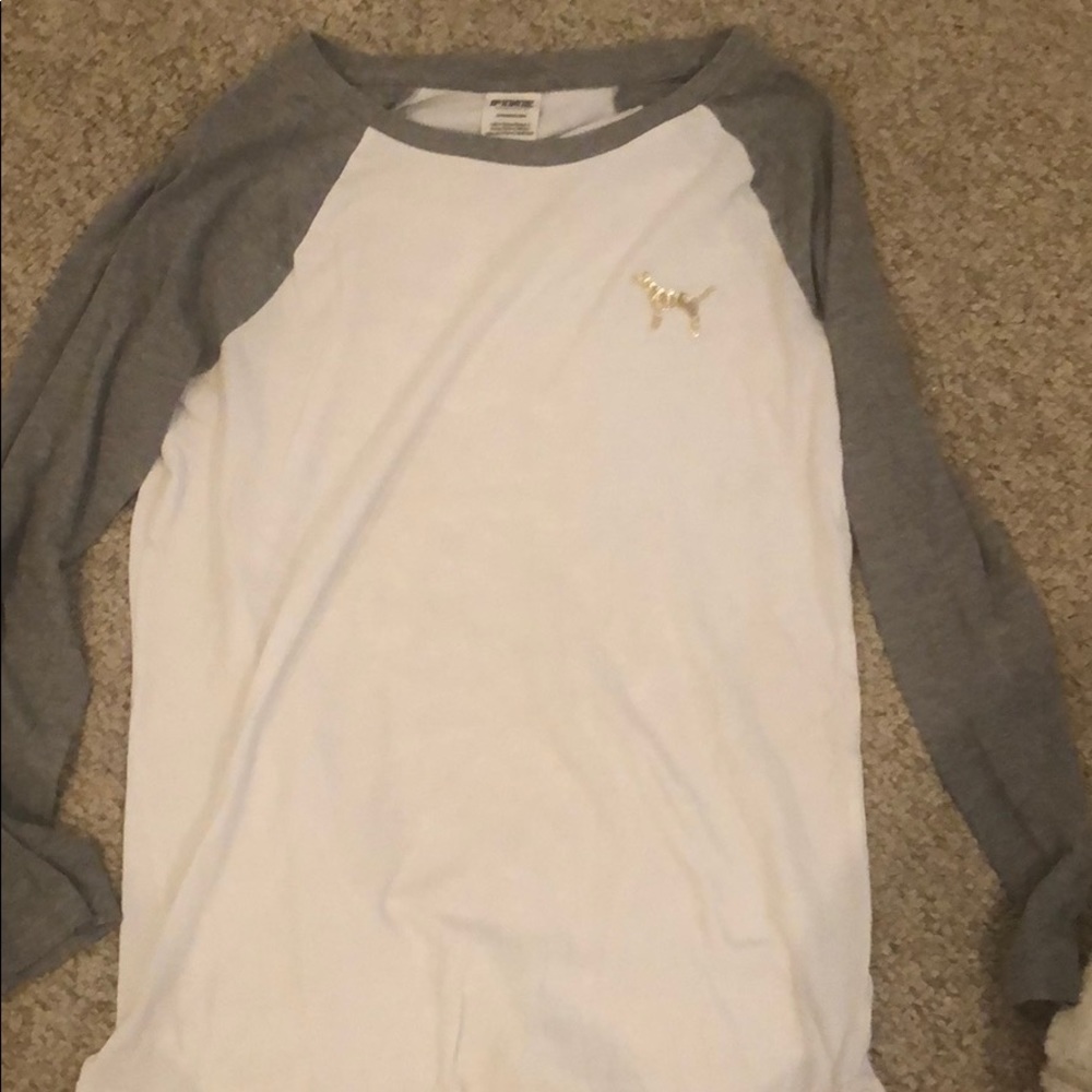vs pink long sleeve
